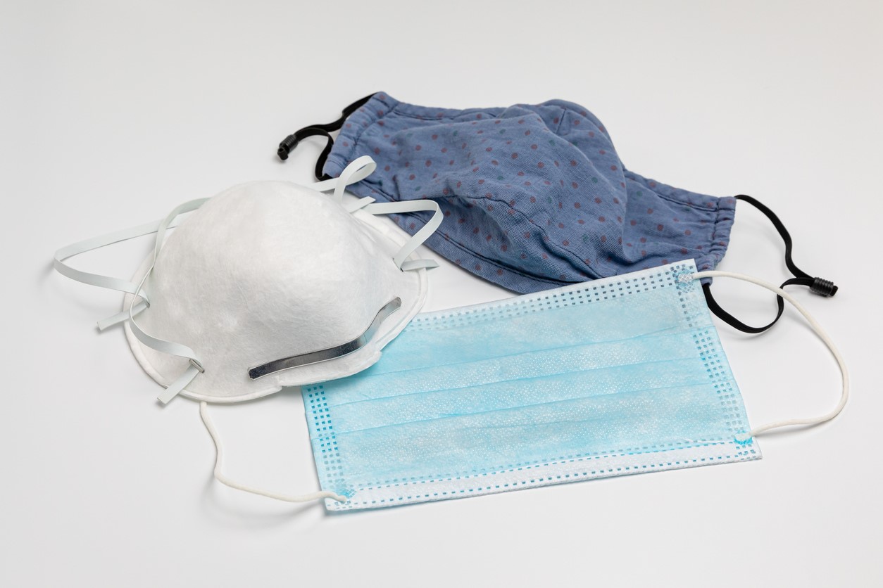Respirator, surgical mask, and cloth mask