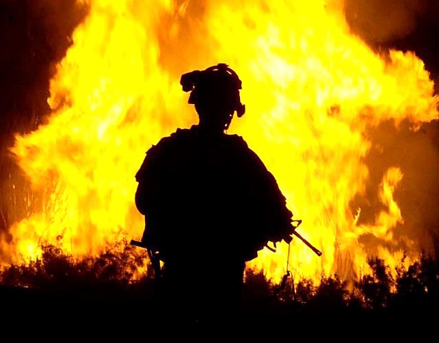 Nighttime fire in Iraq War
