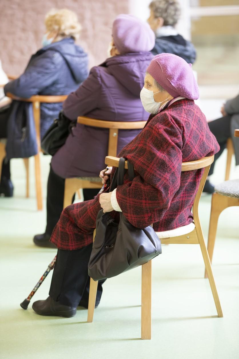 Nursing home residents wearing masks