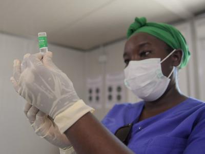 COVID vaccine worker in Somalia