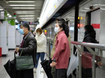 Subway riders wearing masks in China